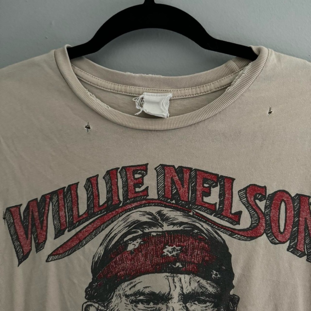 MadeWorn Willie Nelson Shirt - Picture 5 of 7
